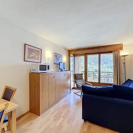 Apartment Arcades 604 Charming With South Facing Balcony Verbier