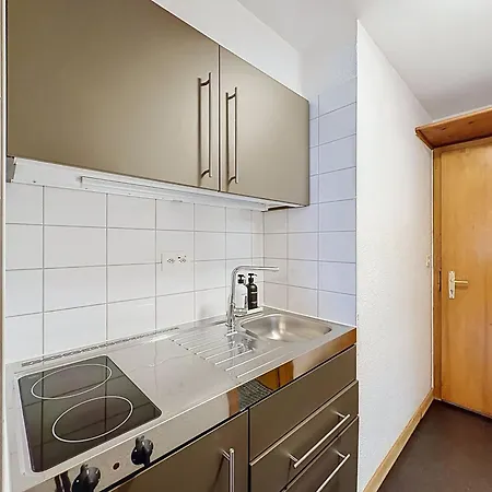 Arcades 604 Charming With South Facing Balcony Apartment Verbier